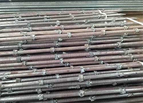 曲阳隧道钢花管